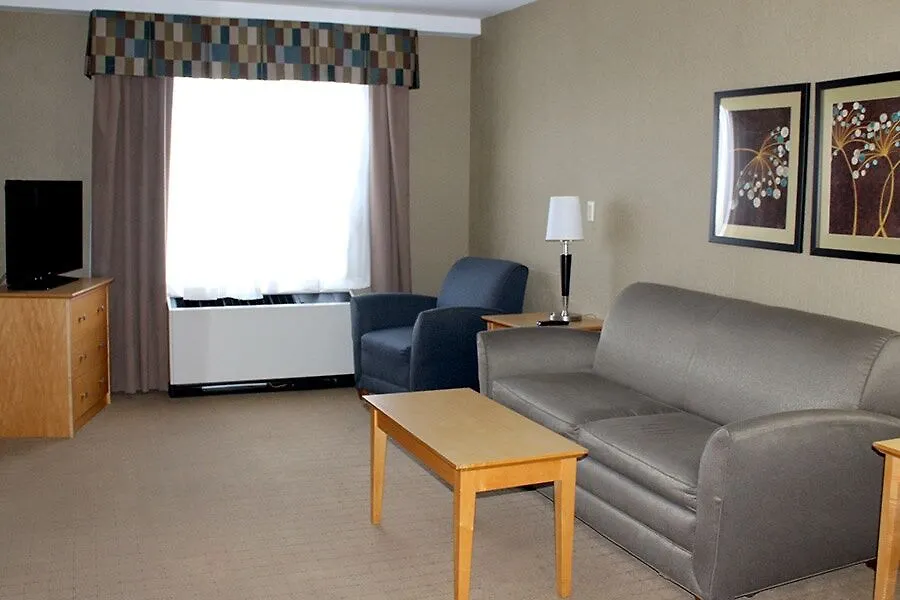 Marco Laguardia Hotel & Suites New York