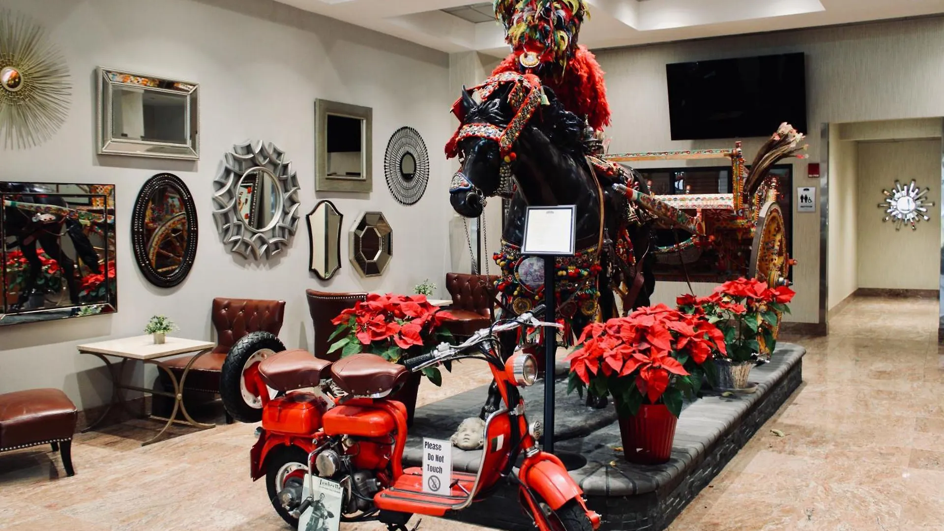 Marco Laguardia Hotel & Suites New York